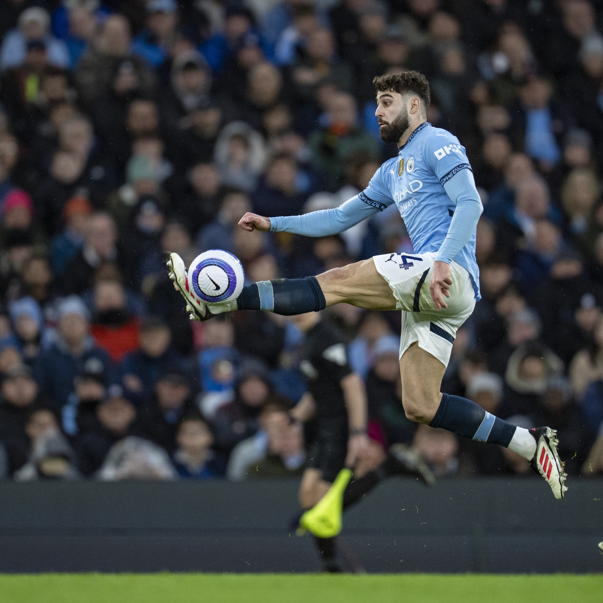 那不勒斯迎NBA总决赛关键赛；转会期遗憾出局；质疑声仍在；赛程密集仍需轮换的简单介绍